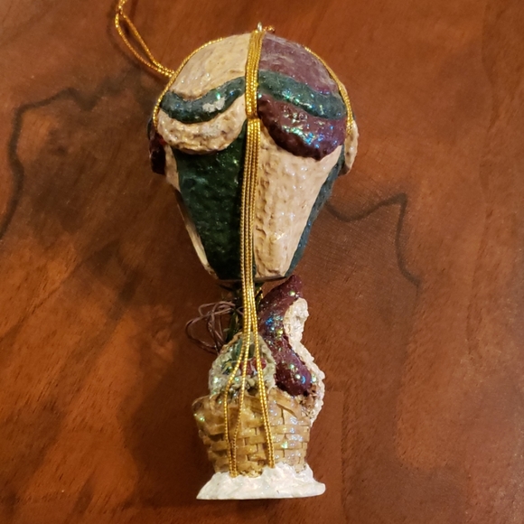 Belsnickel Santa Hot Air Ballon Ornament - Picture 4 of 7